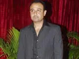 Vivek Mushran (33)