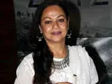Zarina Wahab (32)